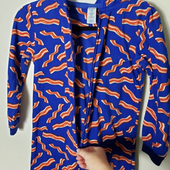The Children's Place Bacon Onsie Hooded Pajamas - Picture 6 of 7